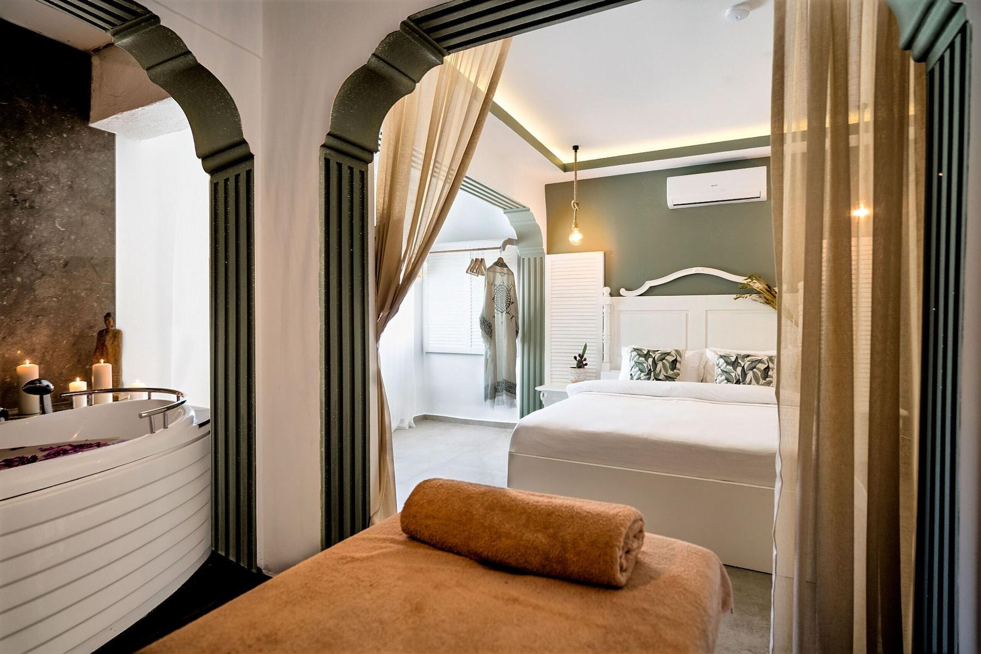 Liman Hotel Guemuesluek - Adult Only Bodrum Exterior foto